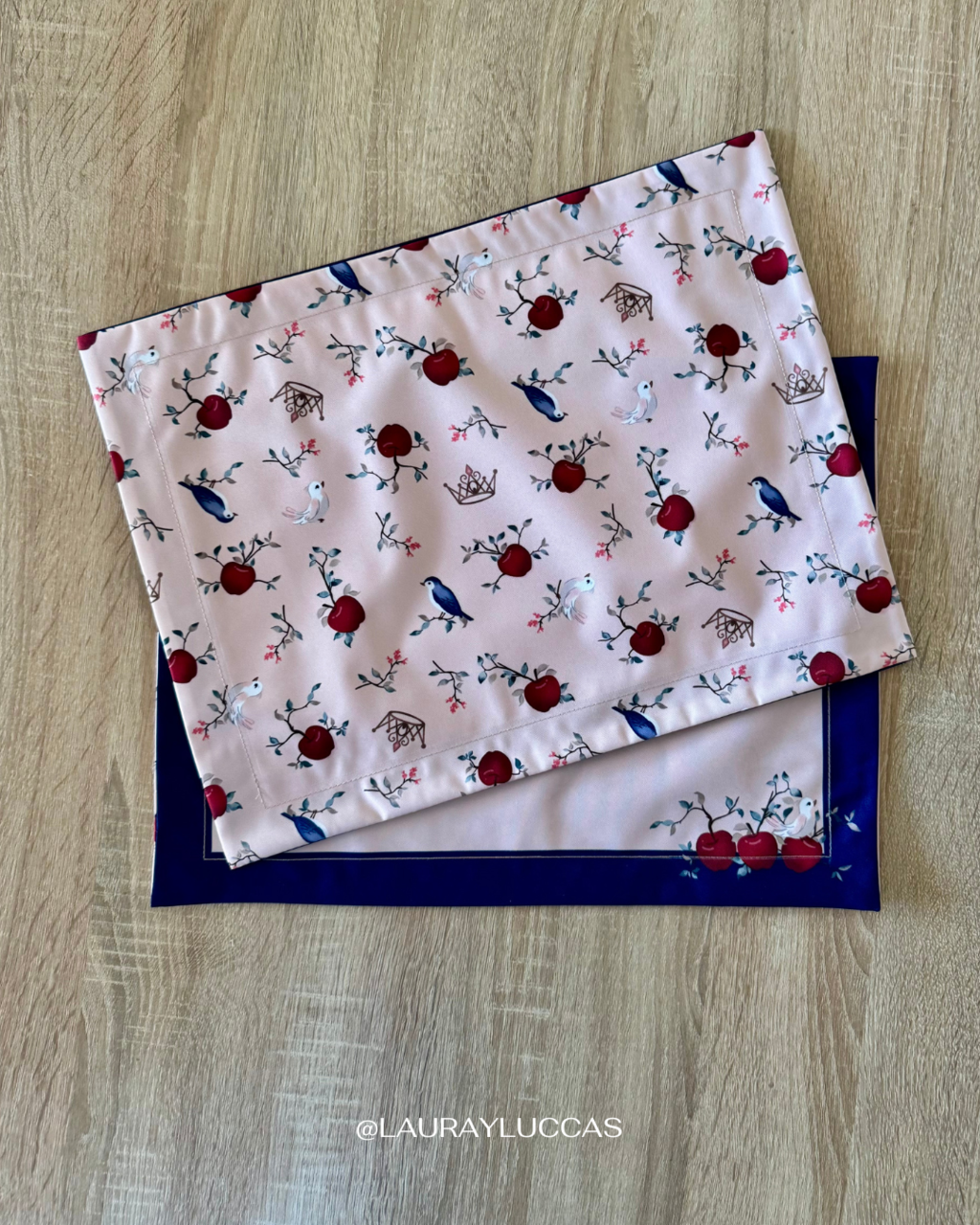 Individual de tela doble faz impermeable Blancanieves