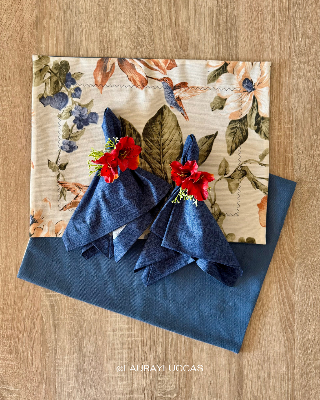 Porta servilletas Floral Astromelia Rojo anaranjado