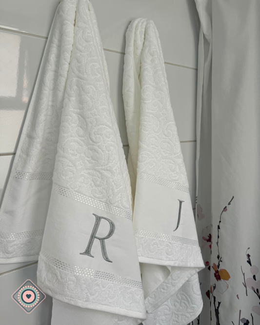 Kit Toalla de baño y rostro color blanco personalizadas