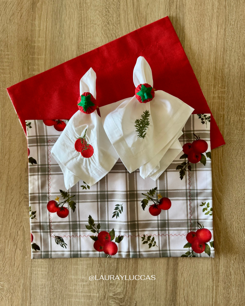 Kit de Mesa Puesta Toscana (servilletas bordadas)