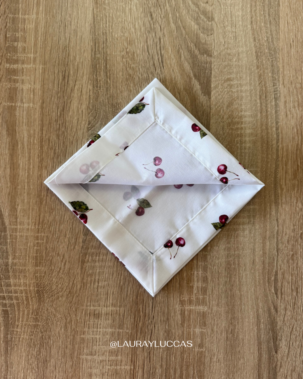 Servilleta de Tela Estampada Cerezas (Corazón del Maule)