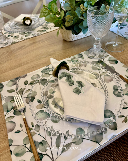 Kit de Mesa Eucalipto con servilletas bordada