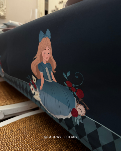 Mantel Rectangular Alicia en el país de las maravillas Azul Petróleo