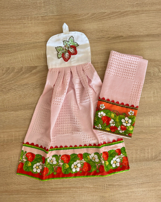 Kit de Toalla colgante seca manos y paño de cocina Frutilla