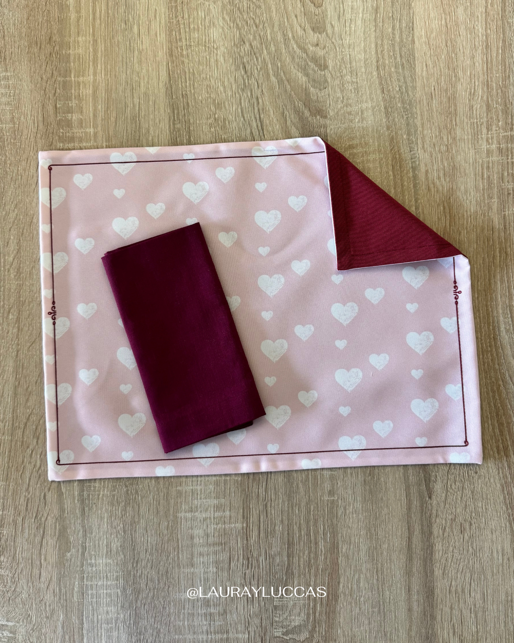 Set de Individual Impermeable + Servilleta de tela Cartas de Amor rosado