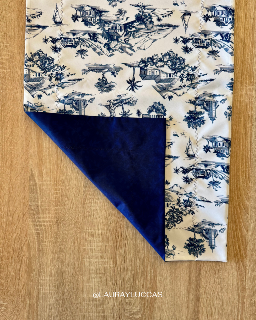 Camino de mesa doble faz impermeable Willow