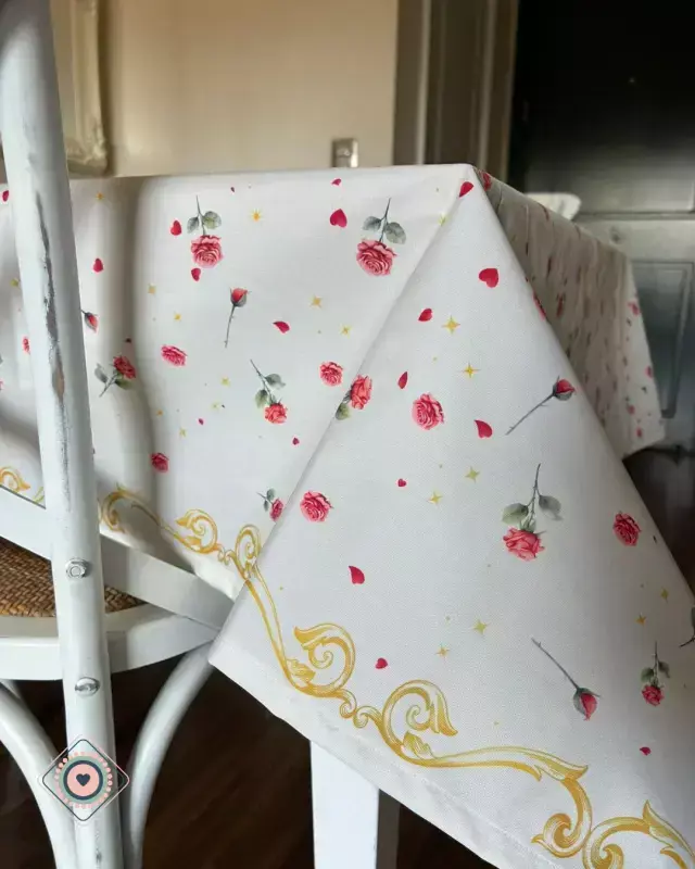 Mantel Rectangular Impermeable Bella