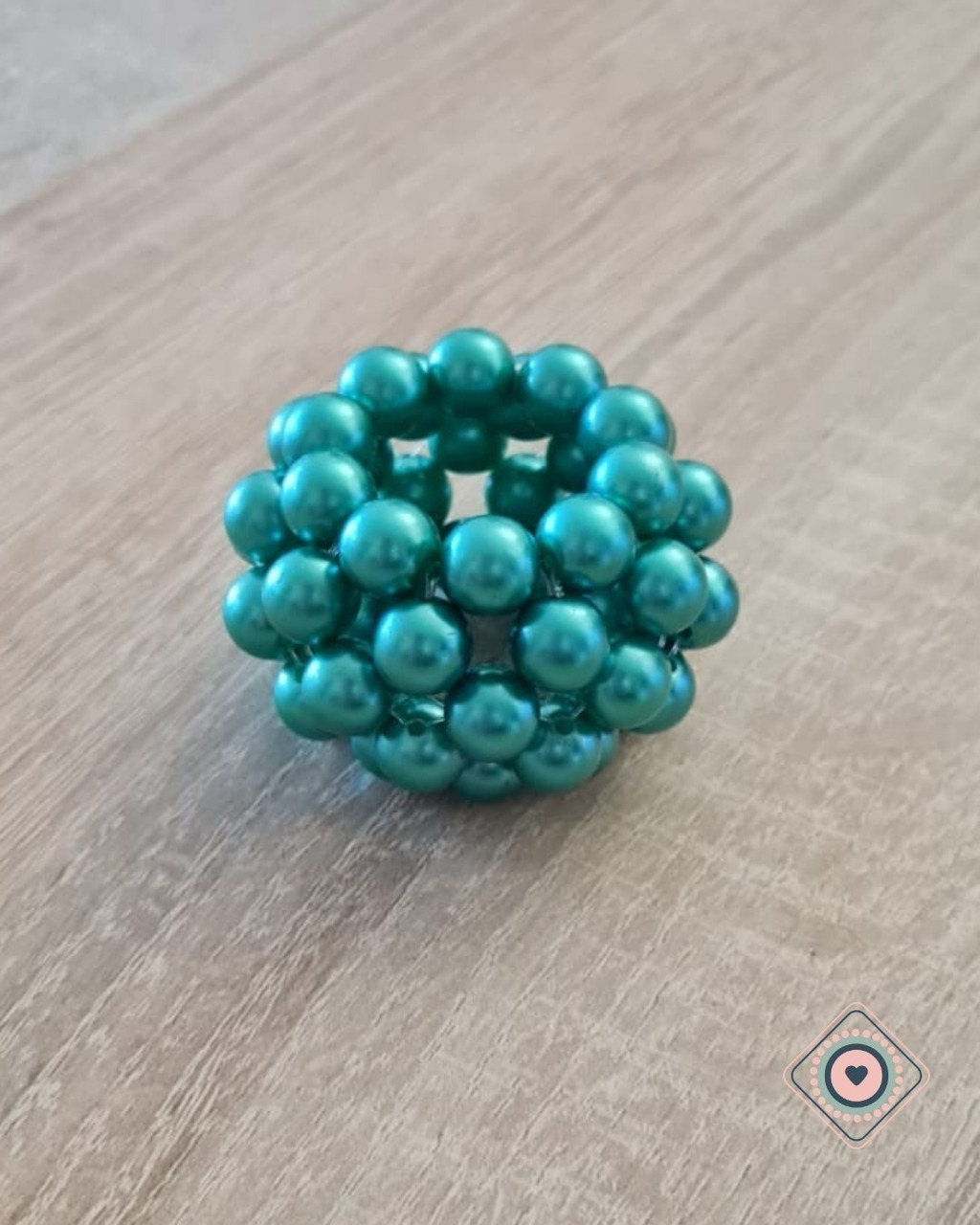Porta Servilletas Erizo en Perlas Verde Metálico