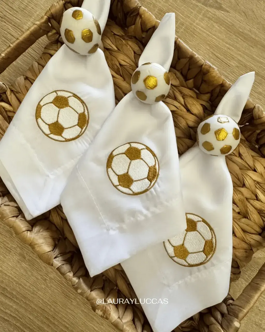 Servilleta de Tela Bordada Pelota Dorada