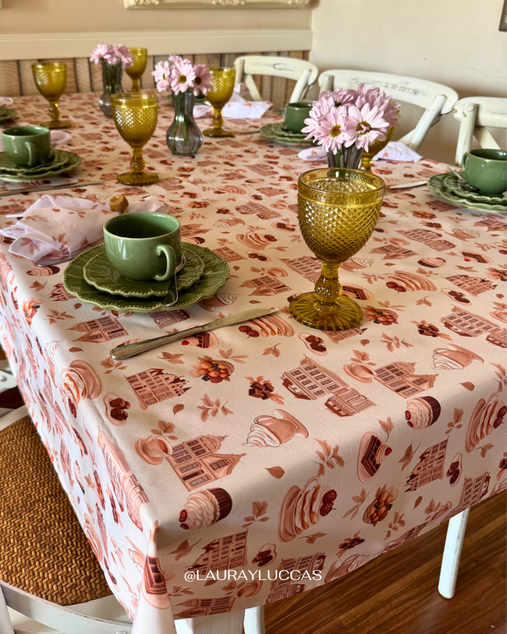 Mantel Rectangular Chocolate Belga