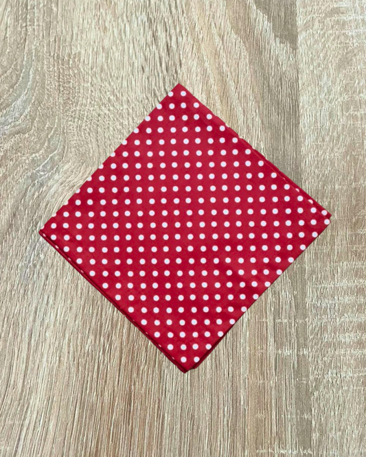 Servilleta de Tela Estampada roja lunares blanco