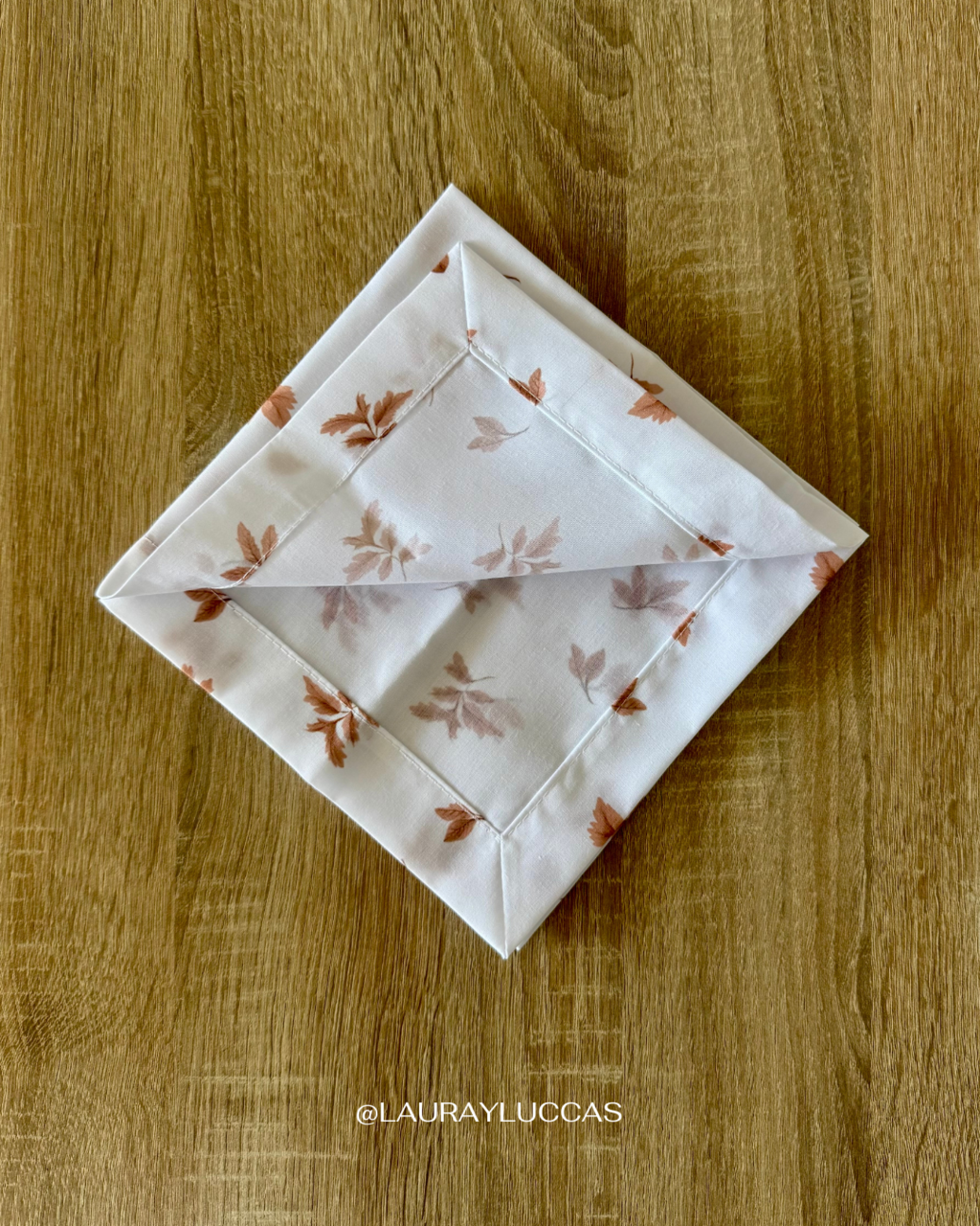 Servilleta de Tela 100% algodón estampada Chocolate Belga