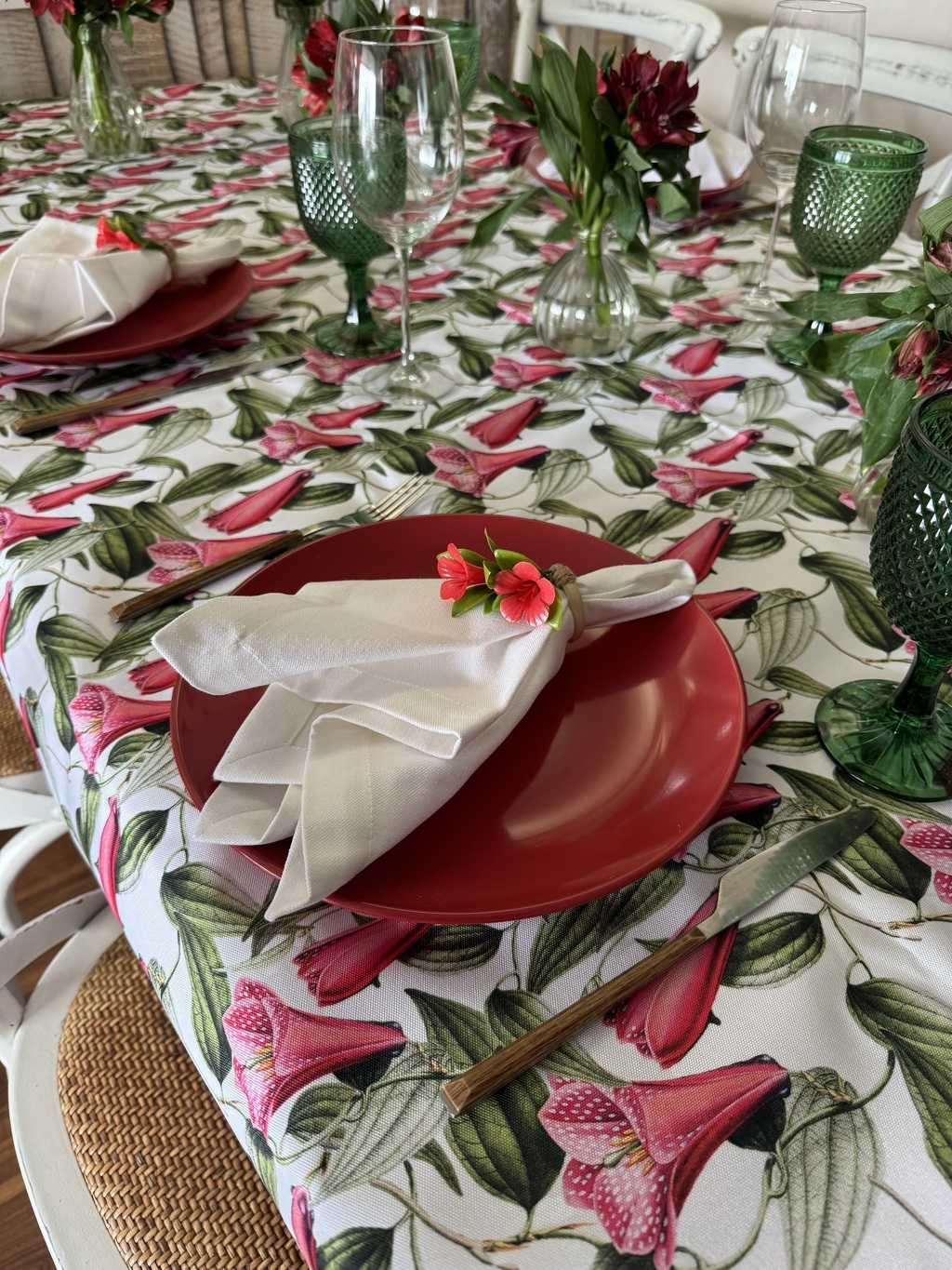 Mantel Rectangular Copihue
