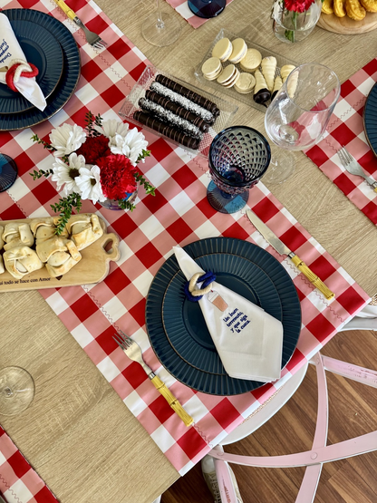 Kit de Mesa Picnic Rojo con Servilletas Chilenismos
