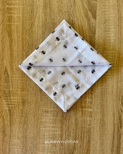 Servilleta de Tela Estampada Abeja Dorada