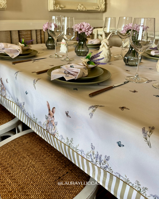 Mantel Rectangular Bosque de Conejos