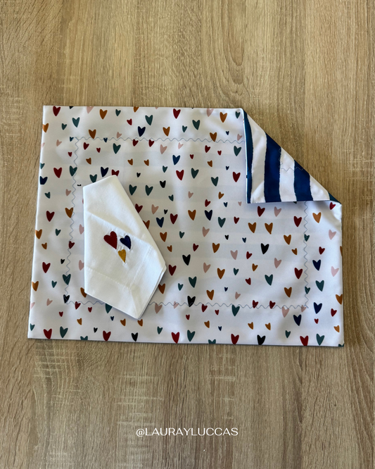 Set de Individual Impermeable + Servilleta de tela Corazones Rayas Azul