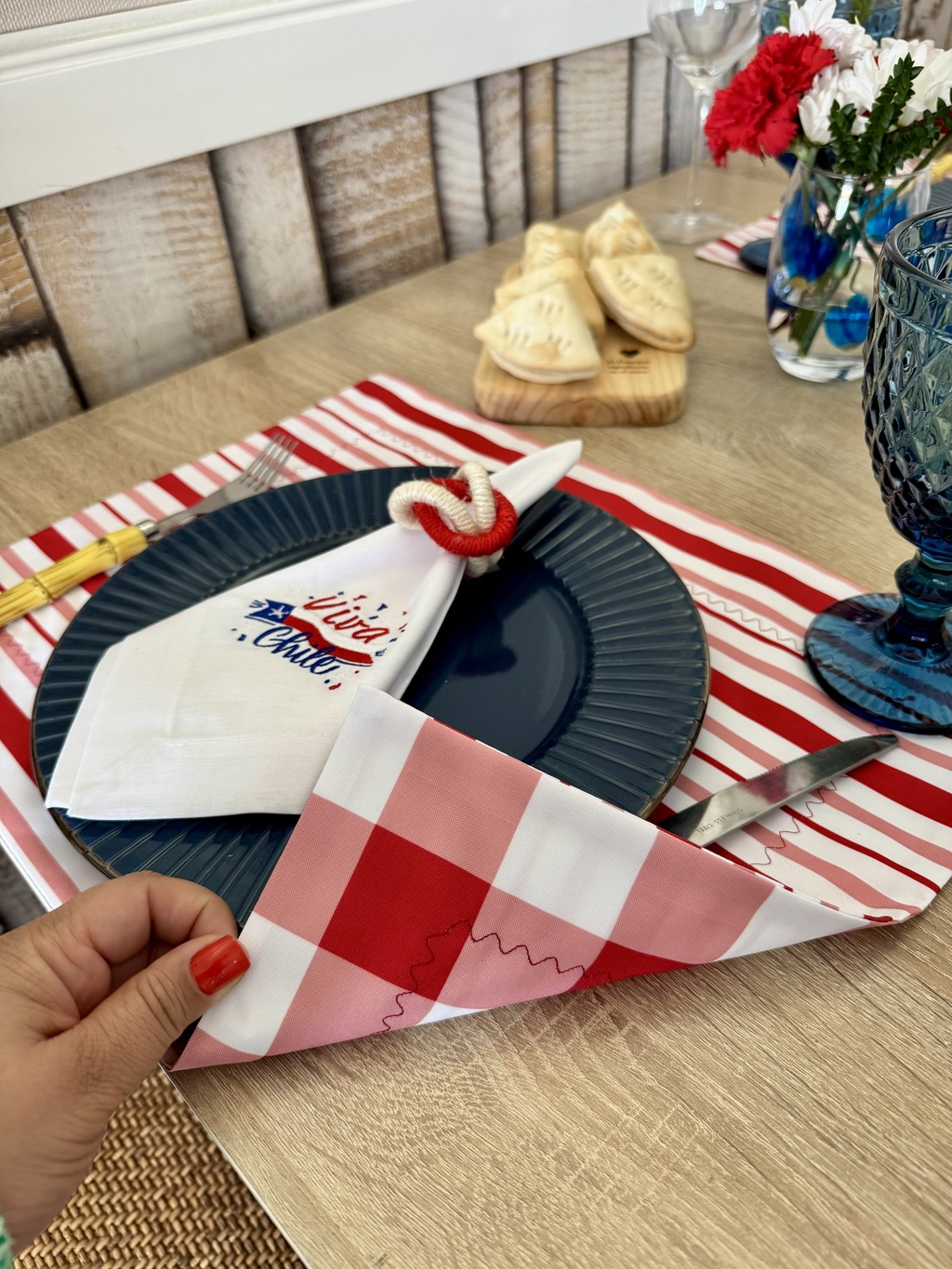 Kit de Mesa Picnic Rojo con Servilletas Viva Chile