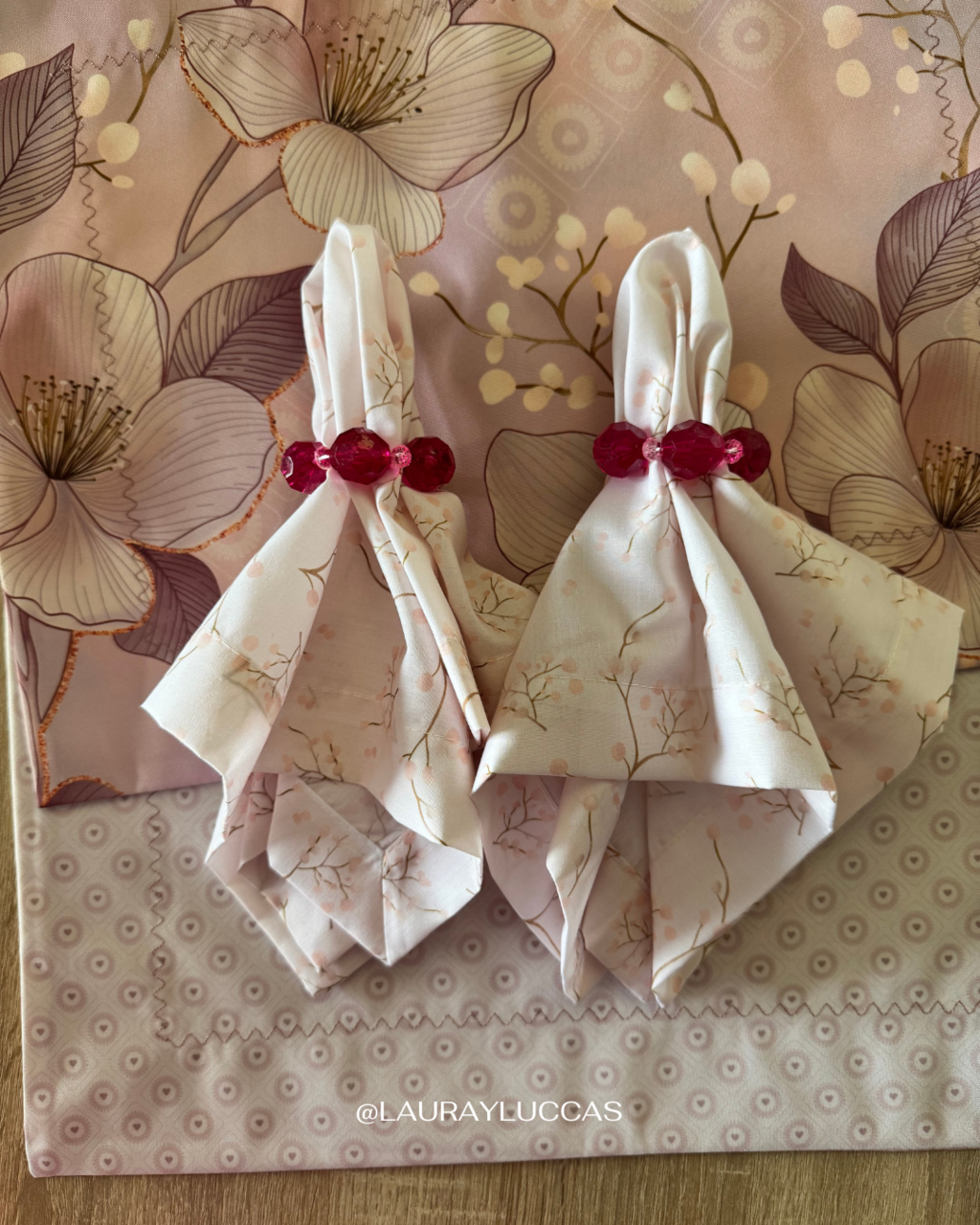 Servilleta de Tela Estampada Flor de Cerezo