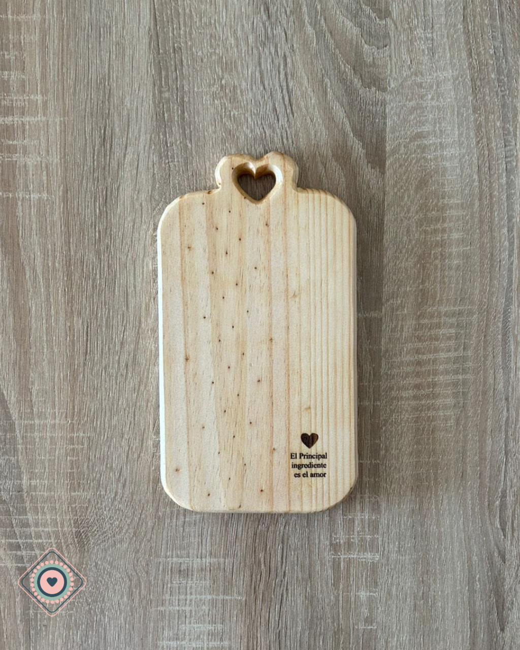Tabla de madera Rectangular El principal ingrediente es el amor