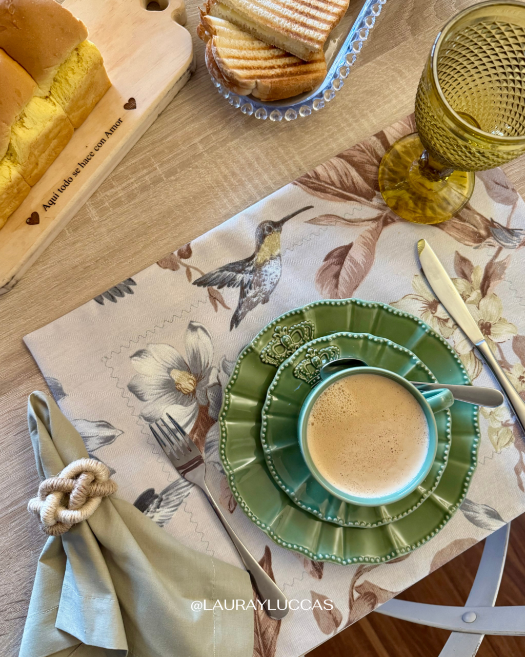 Kit de Mesa Puesta Colibrí Gris