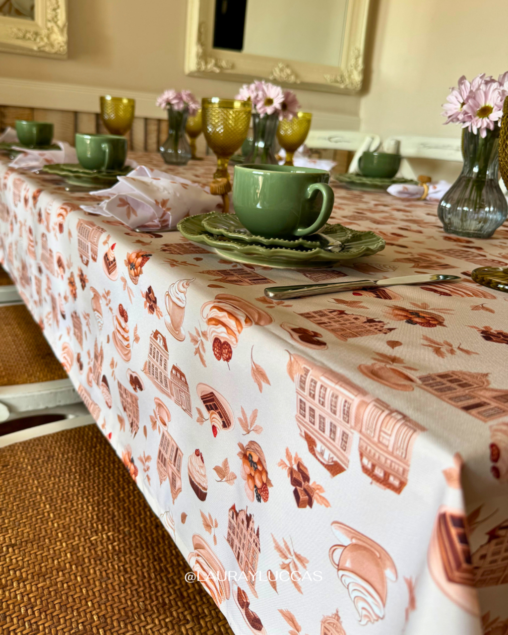 Mantel Rectangular Chocolate Belga