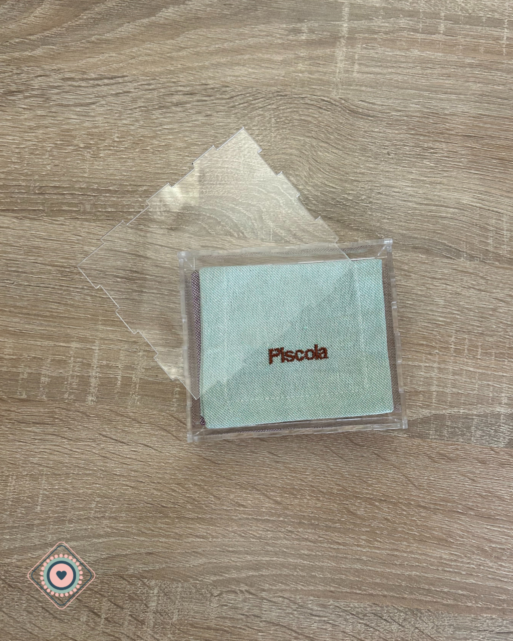 Set de servilletas de cóctel/posa vasos en lino bordadas (incluye caja de acrílico)