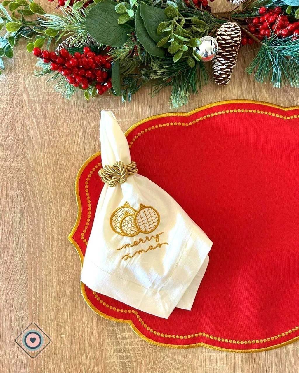 Servilleta de Tela Bordada color blanco invierno Merry Christmas