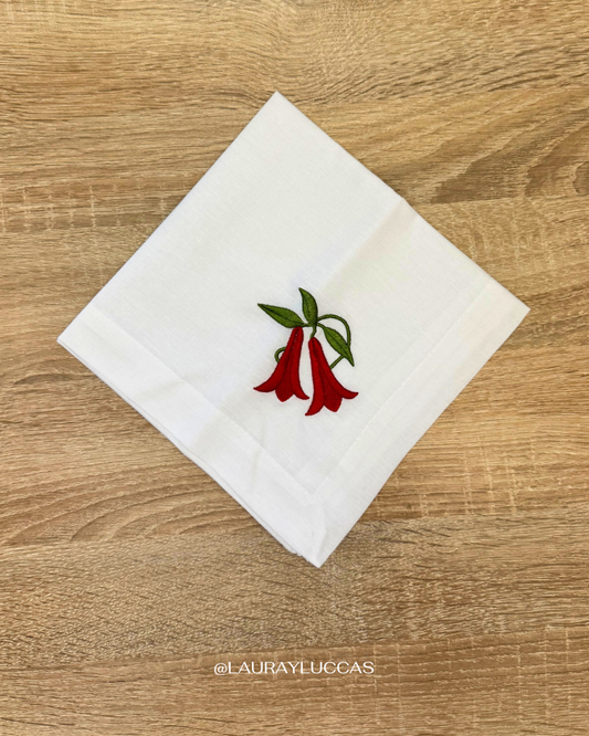 Servilletas de Tela Bordada color blanco Copihue