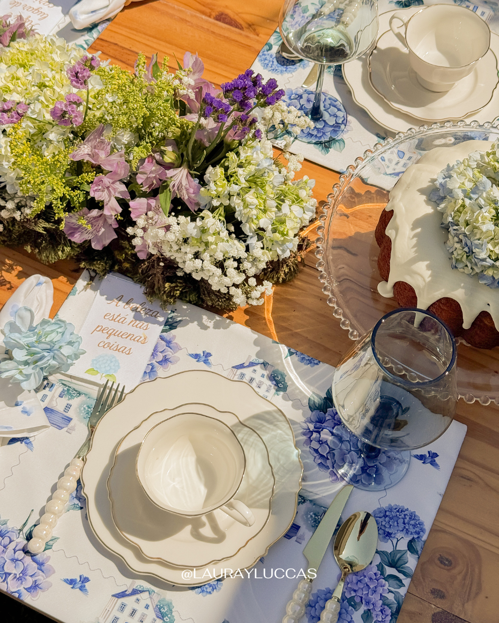 Individual de tela doble faz impermeable Hortensias