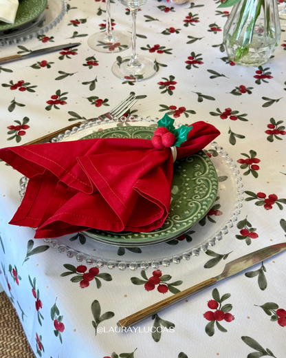Mantel Rectangular Berries