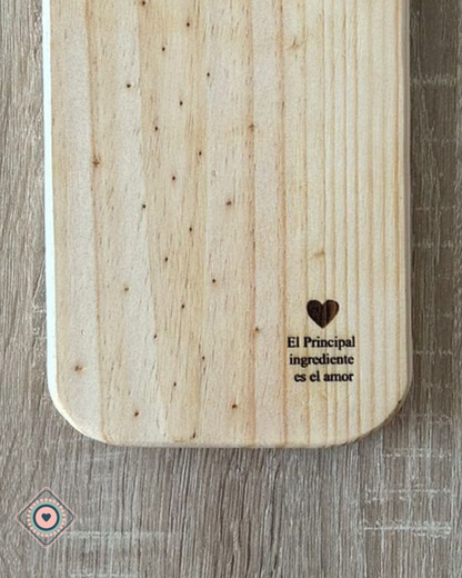 Tabla de madera Rectangular El principal ingrediente es el amor