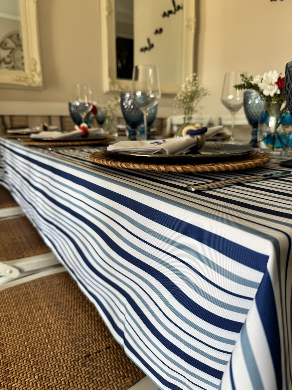 Mantel Rectangular Líneas azules